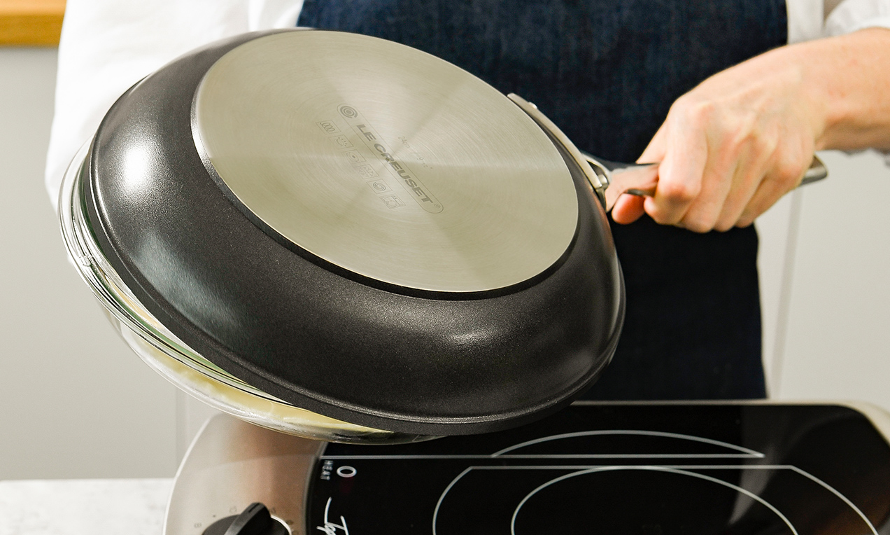 Picture - Pfannkuchen mit Deckel wenden DSC7760 ret Ausschnitt