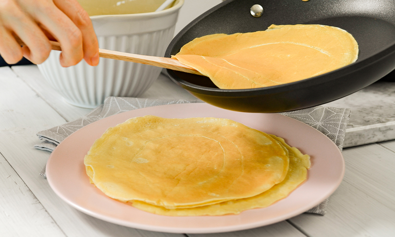 Picture - Pfannkuchen auf Teller DSC7703 Ausschnitt