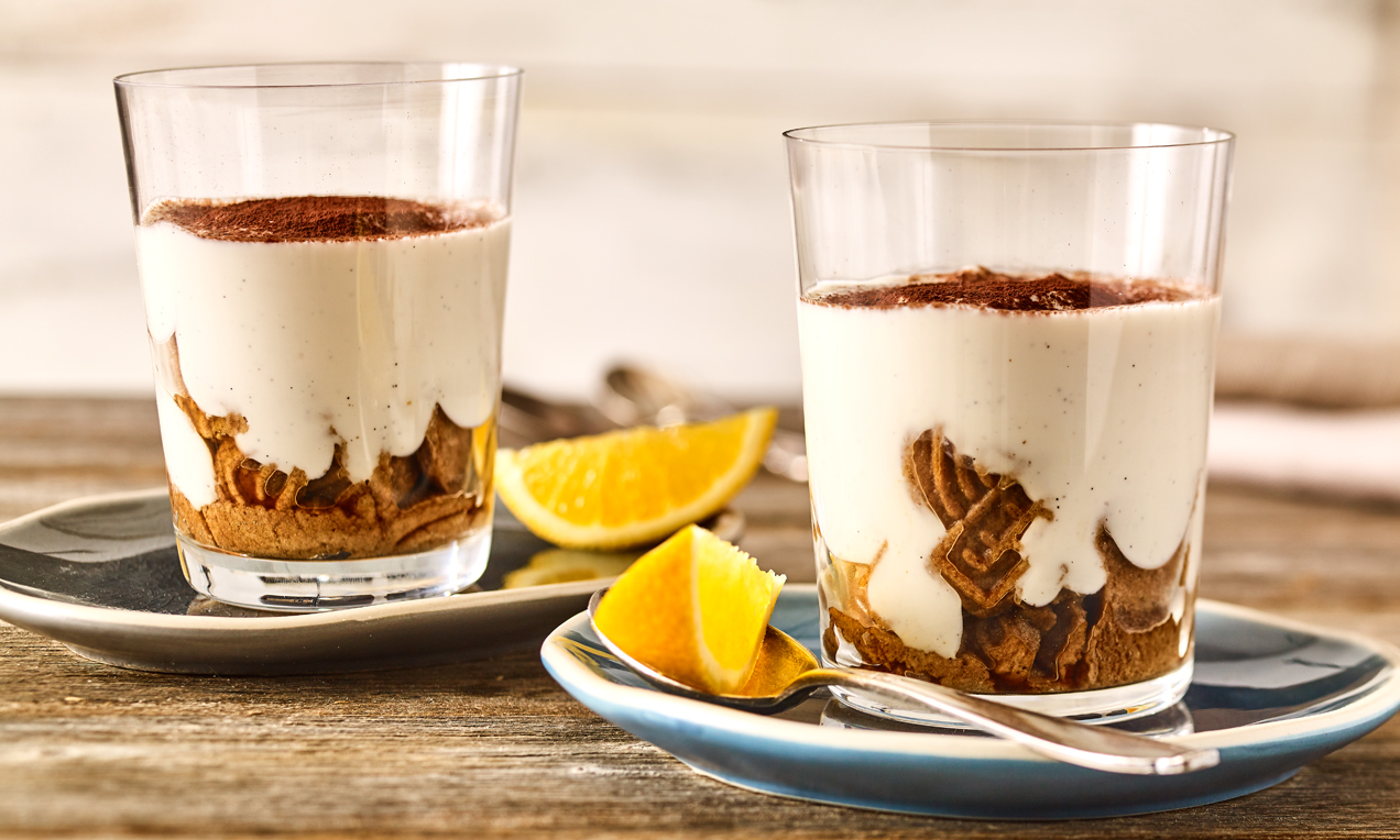 Picture - Veganes Tiramisu quer Ausschnitt