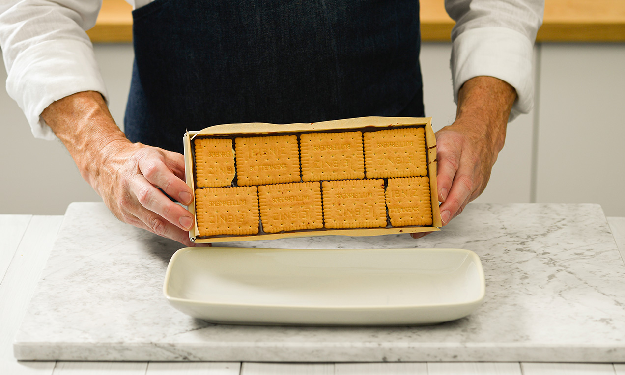 Picture - Handling Kalter Hund Kekse Schoko in Kastenform-4634 Ausschnitt