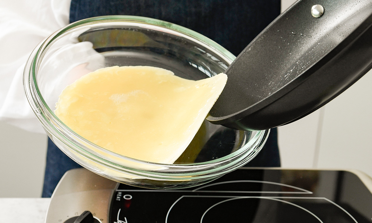 Picture - Pfannkuchen mit Deckel wenden DSC7757 Ausschnitt